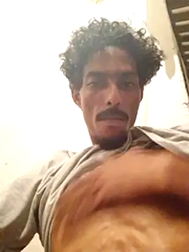 Albertwd420 live sex cam