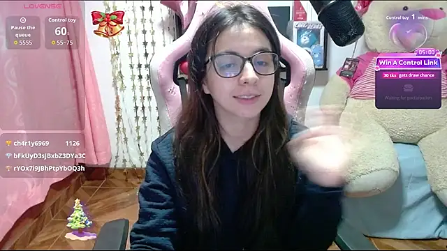 Maggie_Fox3's cam snapshot