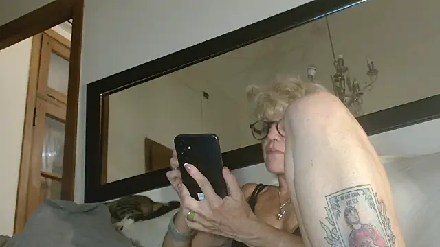 Polly23's cam snapshot