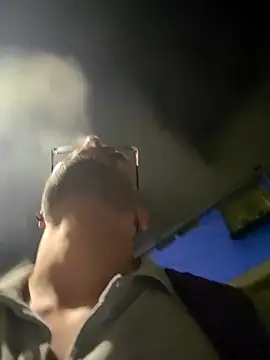 DanteWinter's cam snapshot