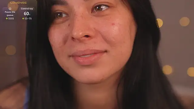 rosaliemoan's cam snapshot