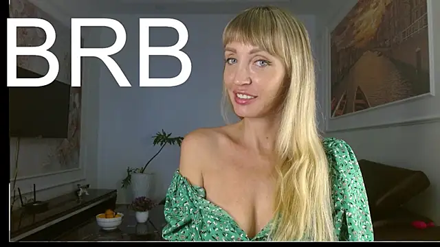 Helen_bb's cam snapshot