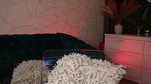 angel_wow_'s cam snapshot