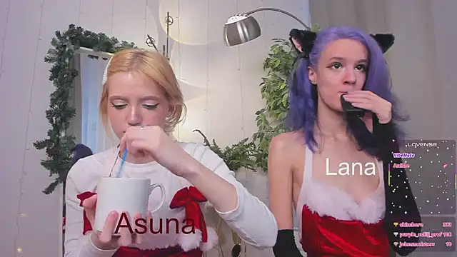 PrettyLadies_'s cam snapshot