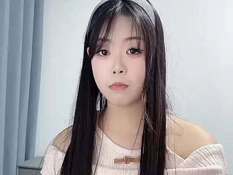 smalldaisy's cam snapshot