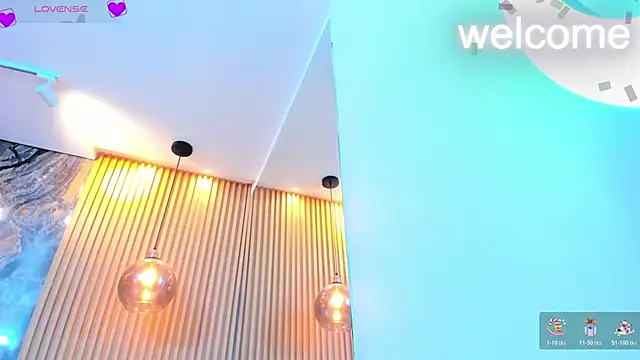 ella_harper's cam snapshot