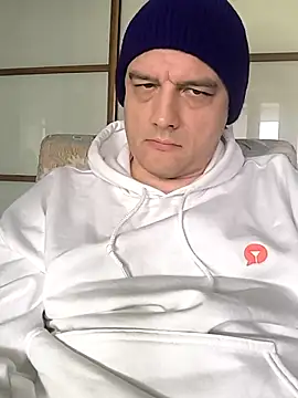 SuitedJack's cam snapshot