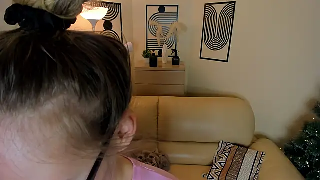 BloomRipple's cam snapshot