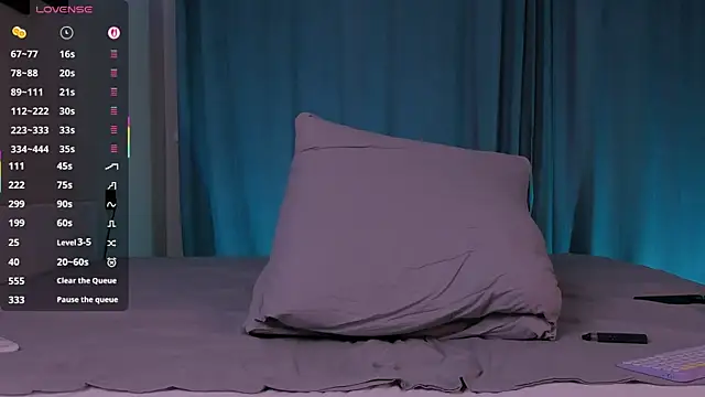 Shiny_Jennifer live sex cam