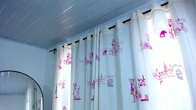 _Pariiss's cam snapshot