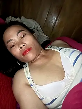 CoMay003's cam snapshot