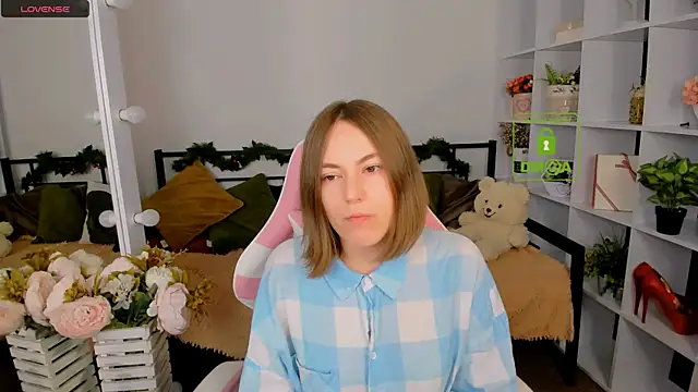 Elma_Lily's cam snapshot