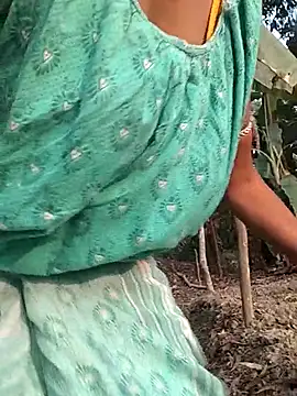 Sweet-rumi's cam snapshot