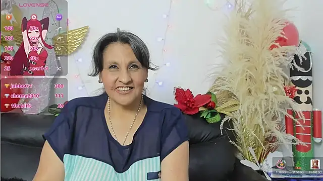 merlyna_goldens's cam snapshot