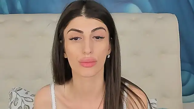 SkinnyDolly's cam snapshot