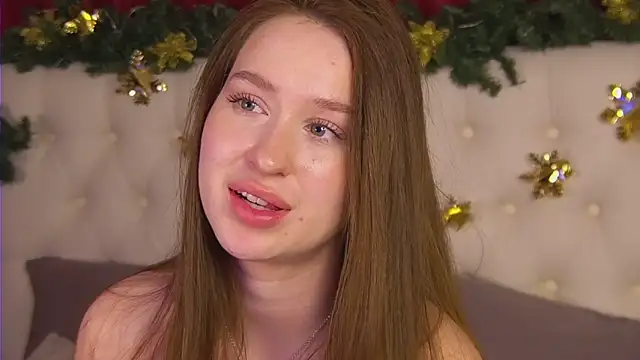 Jackie_White_'s cam snapshot