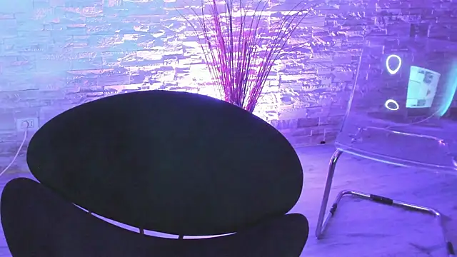 BellaNoir_'s cam snapshot