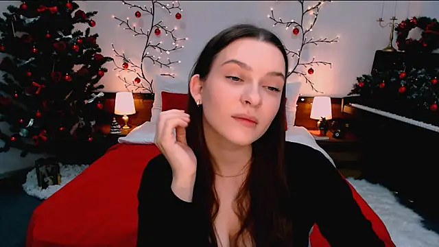 charming_berry's cam snapshot