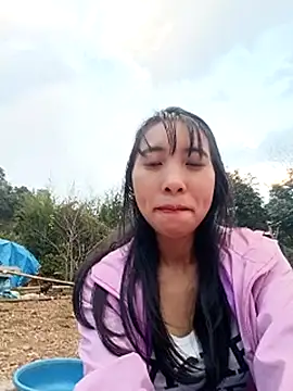 emaame68's cam snapshot