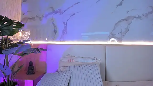 ValSmith_'s cam snapshot