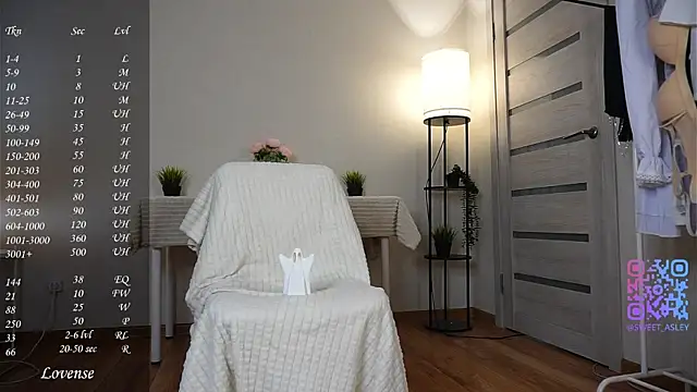 KiraAbling's cam snapshot