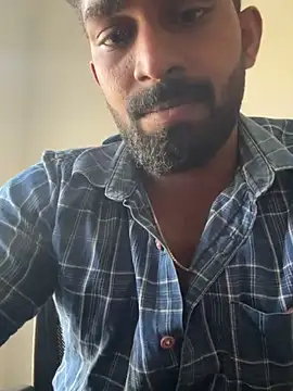 Hard_king_4_u live sex cam