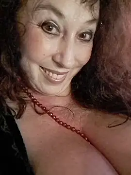 GypsyEsmeralda live sex cam