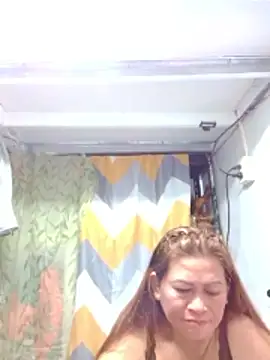 merr_ann123's cam snapshot