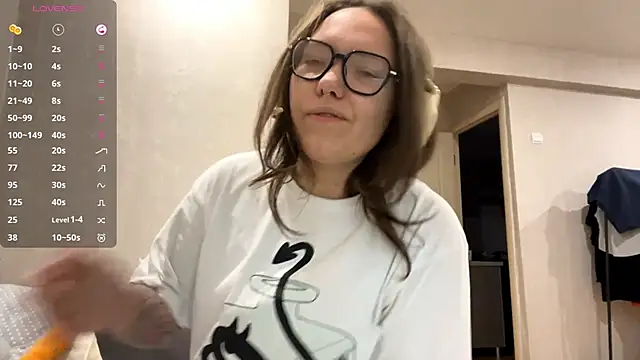 KerriMcbreen live sex cam