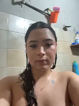 LunaRose5's cam snapshot