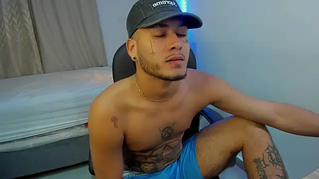 master_evil07's cam snapshot