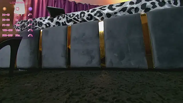 EmpressDesires live sex cam