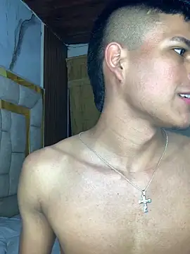 Emiliano_Reyes live sex cam