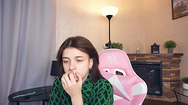 IleanaPishko's cam snapshot