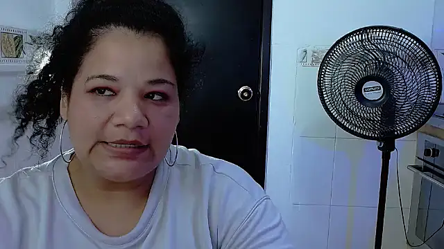 May_fk's cam snapshot