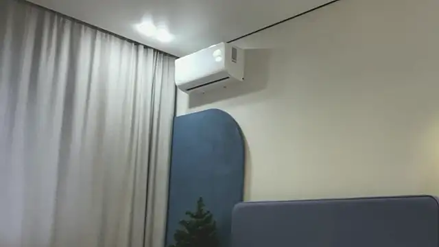 SepiahLune's cam snapshot