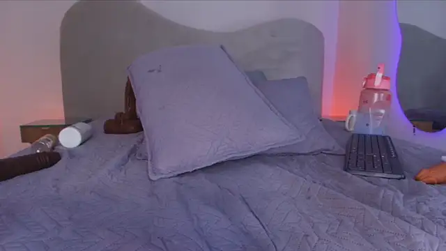 lucyy_gray's cam snapshot