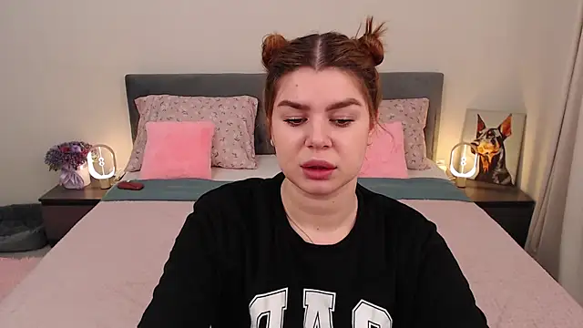 MelanieCarterr's cam snapshot