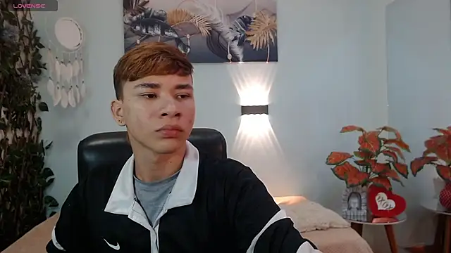 nathanclay live sex cam