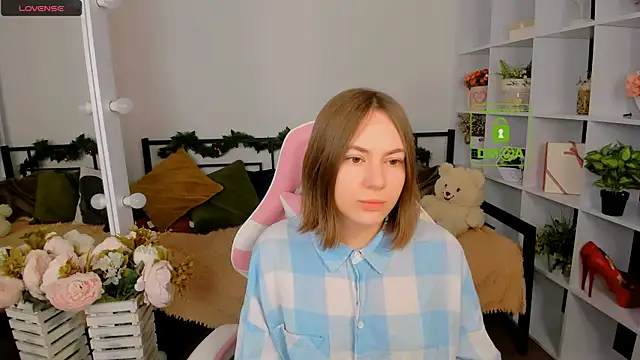 Elma_Lily's cam snapshot