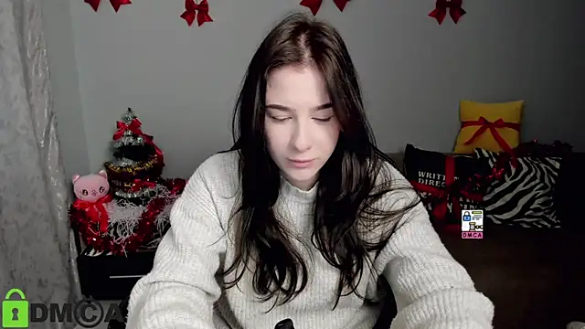 MoonShineShine's cam snapshot