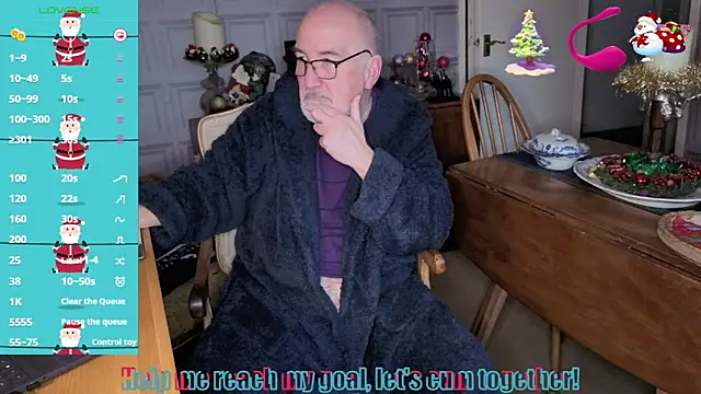 Adamdaddybear live sex cam