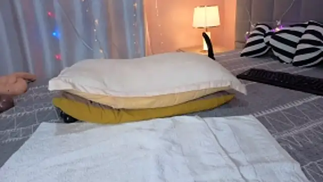 yourgoodcalmebonygirl's cam snapshot