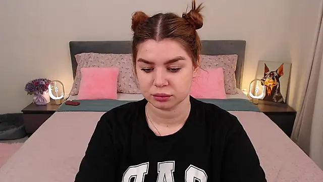 MelanieCarterr's cam snapshot