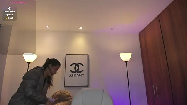 raven_stonee's cam snapshot