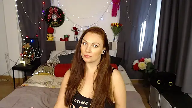 Mystery_Charm's cam snapshot