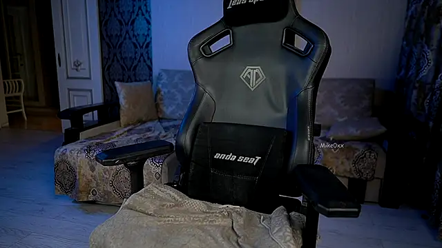 mike0xx live sex cam