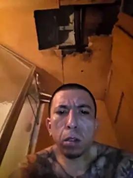 Boogiehtx713 live sex cam