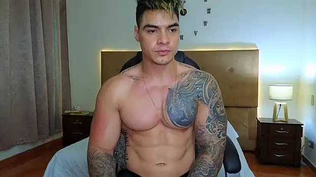 Steven_Velez live sex cam