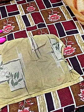 Priya_From_India live sex cam